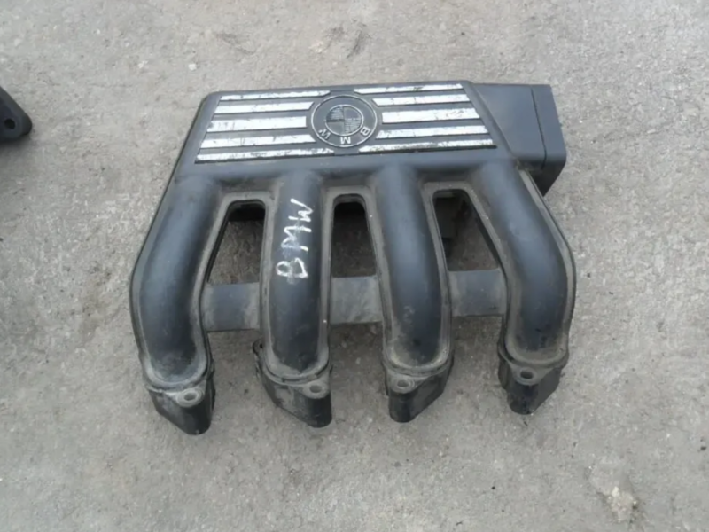 Коллектор впускной БМВ E36, 1.8tds, BMW 2245437, BMW 11612245437