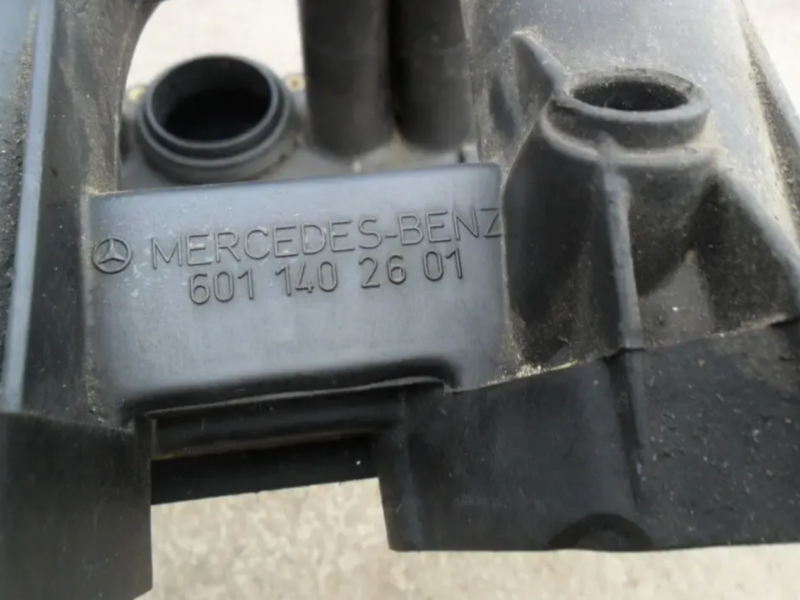 Коллектор впускной Mercedes 6011402601,Мерседес C-Class, W202, 20 D