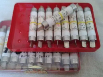 Предохранители ПВД-1 .Предохранители NC1(японские).