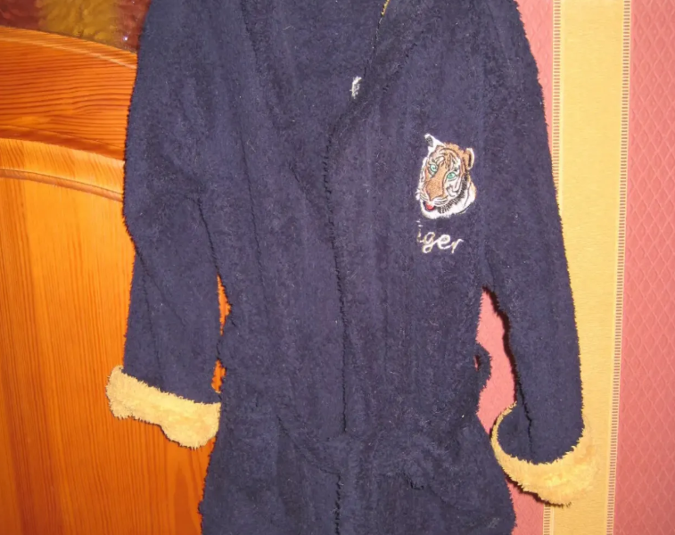 Теплый халат на мальчика 122-128 см