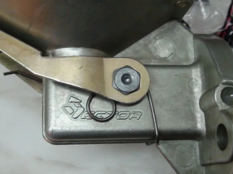 Бензонасос 4061.1106010 для ГАЗ с двиг.4061.10/ 4063.