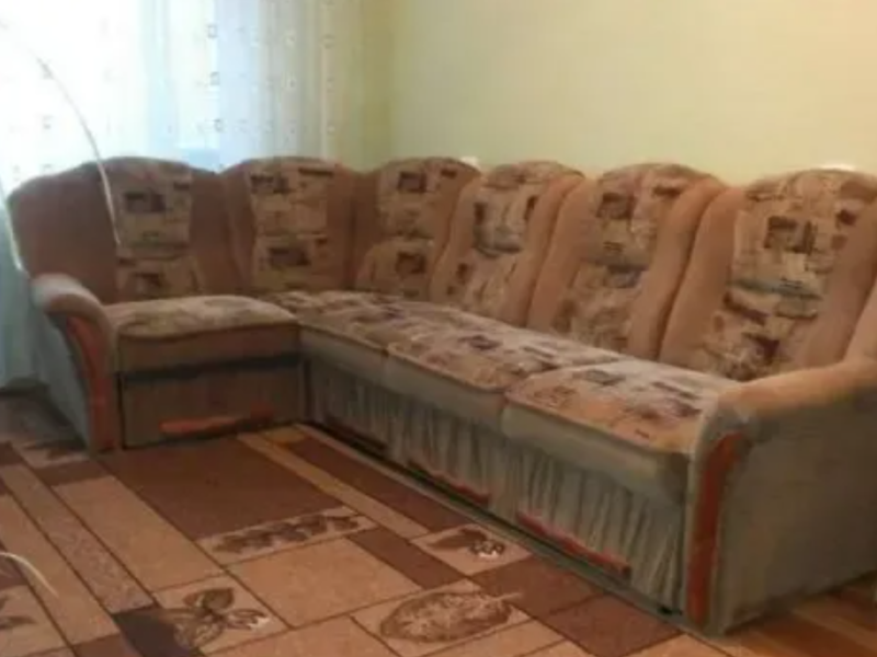 Сдам 1-комнатную на Солнечном посуточно и почасово