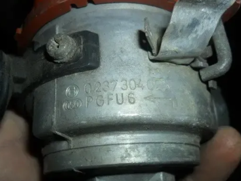 Bosch 0237302040, Трамблёр BMW М20, Bosch 0237302011, оригинал