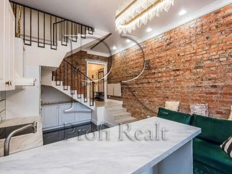 3-к таунхаус Київ, Деснянський, Ме