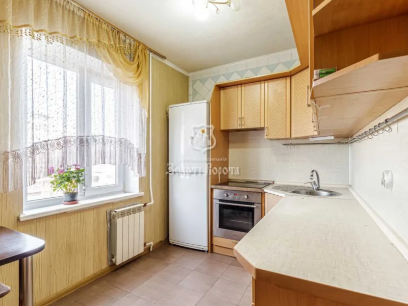 3-к квартира Київ, Святошинський, Академіка Єфремова 3