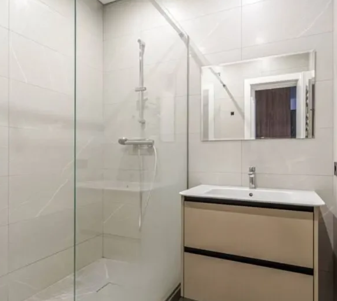 Квартира 3-кімнатна 71 кв.м у центрі Хотова (2 км від Феофанії)