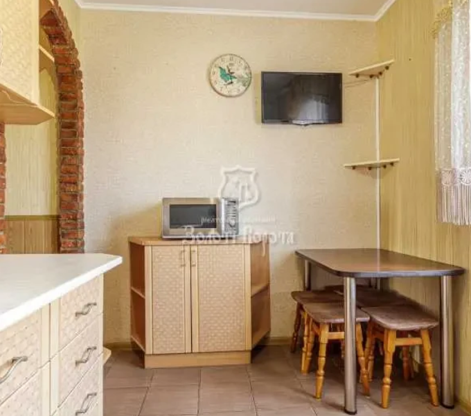 3-к квартира Київ, Святошинський, Академіка Єфремова 3