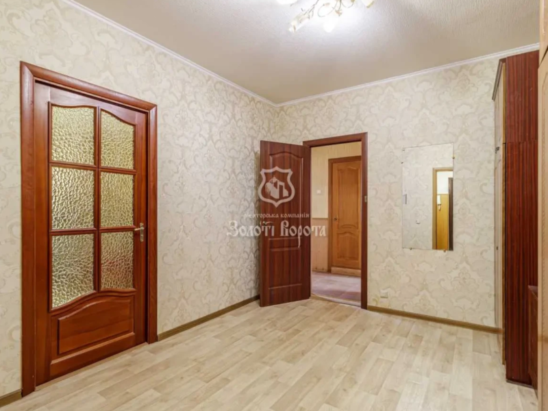 3-к квартира Київ, Святошинський, Академіка Єфремова 3