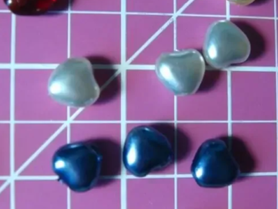 Бусина сердечко жемчужное и прозрачное с контуром, сша, разные цвета