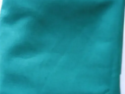 Ткань отрез зелёный, габардин, 85 на 98 см. торг