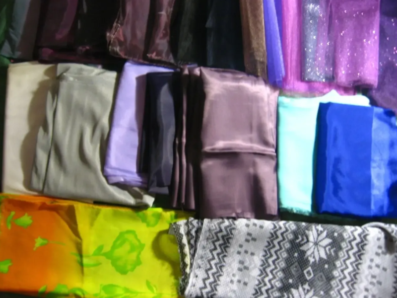 Ткань полиэстер сиреневая светлая подкладка 55 см