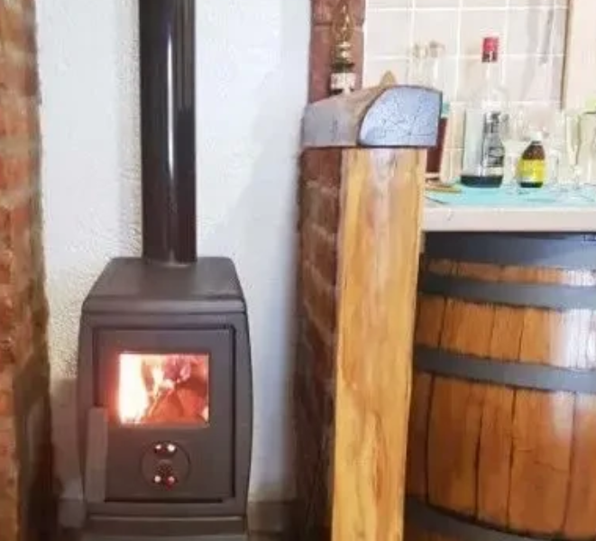 Піч-буржуйка чавунна Plamen Trenk