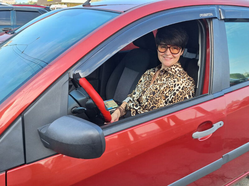 Уроки вождения для женщин Киев