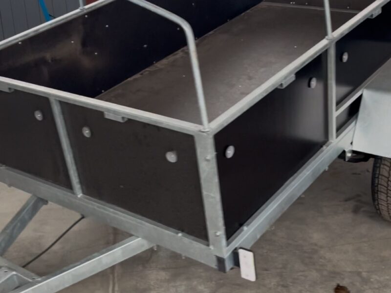 прицепы оцинкованные ДНЕПР 200ц с завода,есть другие модели