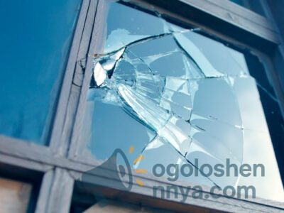 Поклейка защитной противоосколочной пленки на окна