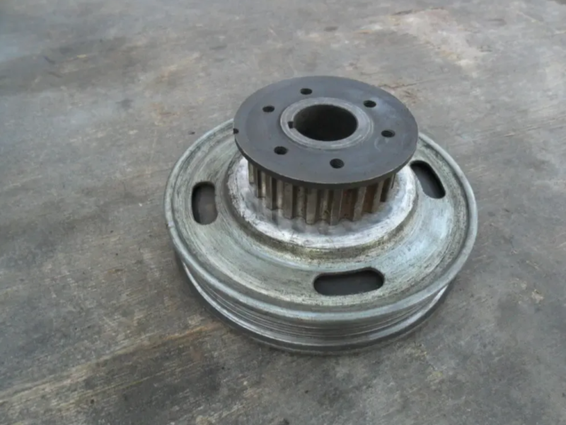 Шкив коленвала Mazda F801-11-371F, Мазда 626 GC/GD, 2.0 FE, 8v