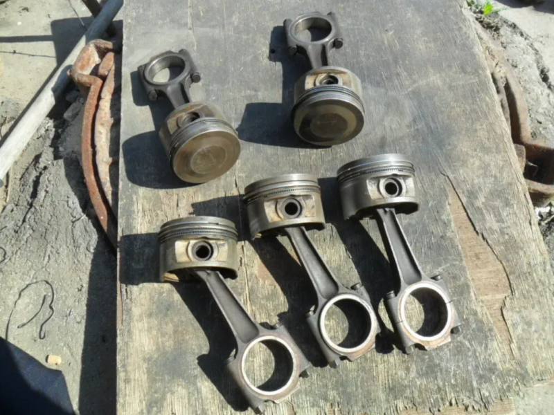 Поршень, шатун Лянча Тема 2.8 V6 i.e., 91.0 мм, оригинал, 834E.146